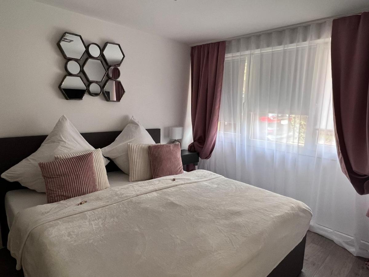 Prime Host Dream Apartman Karlsruhe Kültér fotó