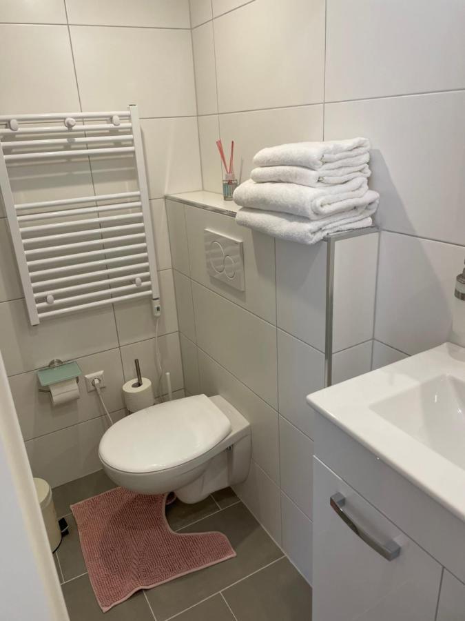 Prime Host Dream Apartman Karlsruhe Kültér fotó